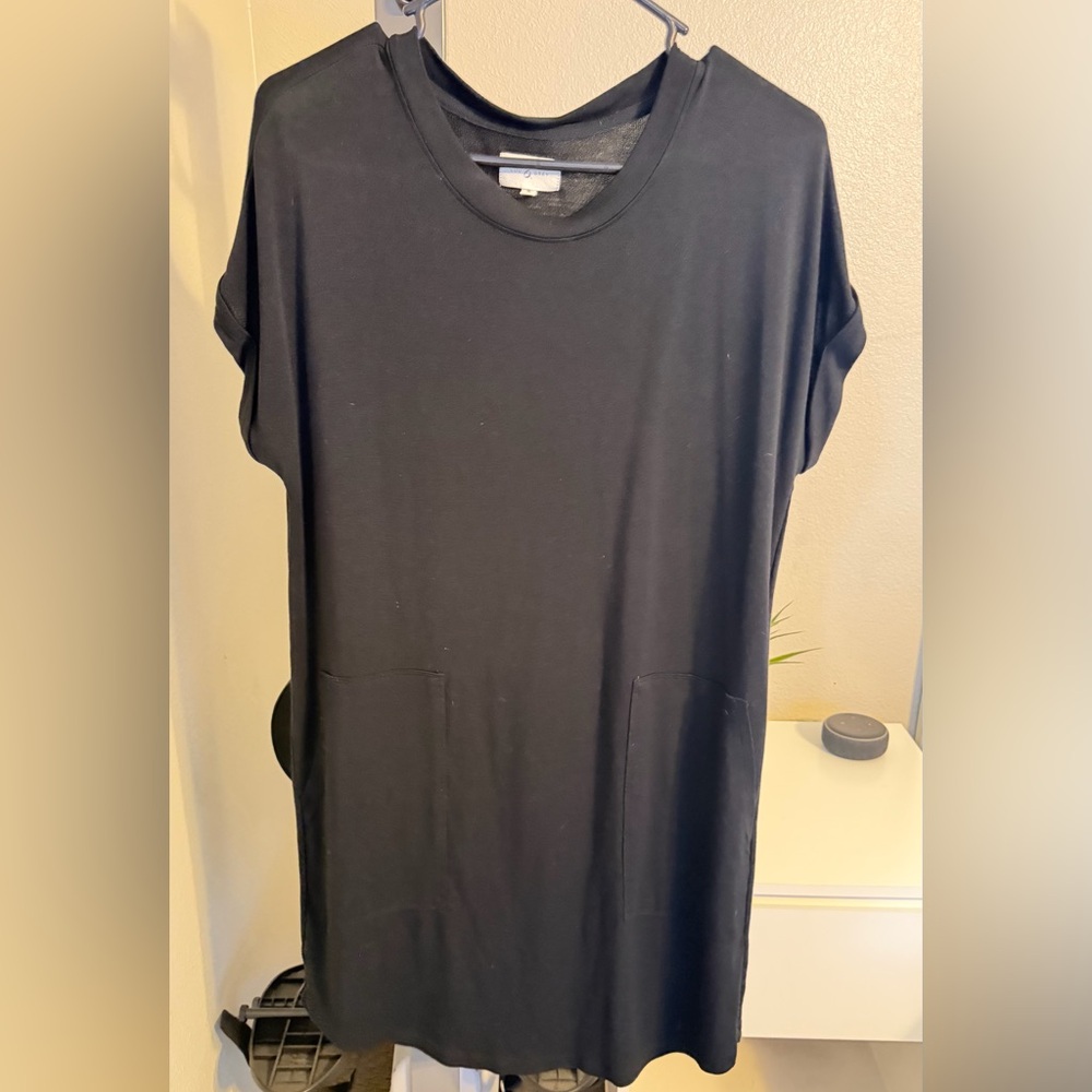 Lou & Grey Black Top